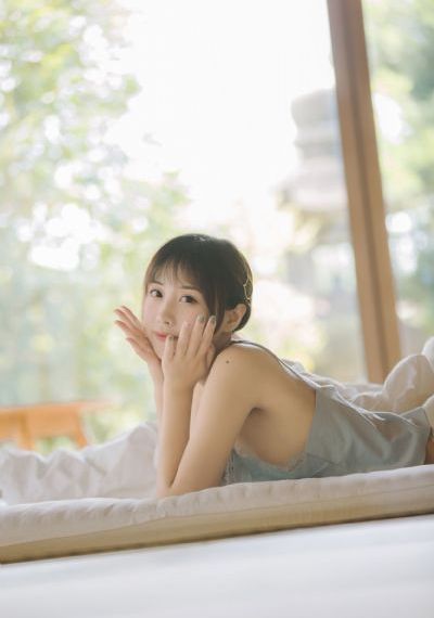 av超碰av超碰人人爱_高清免费在线观看