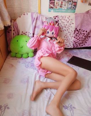 美女午夜精品国产精品_1080全集在线观看