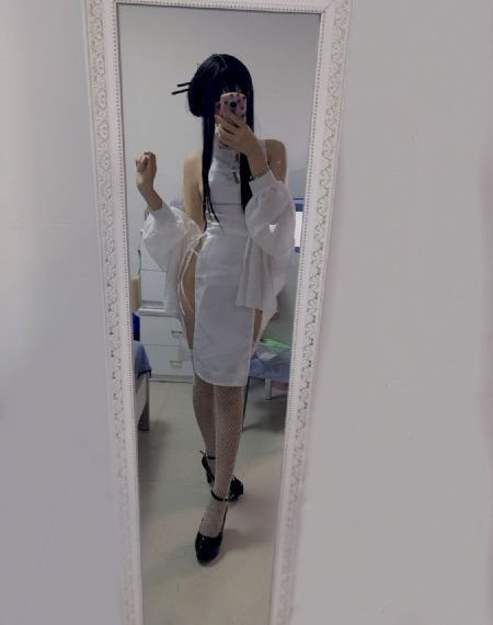 输空液体后有什么后果_十万网红美女美酱