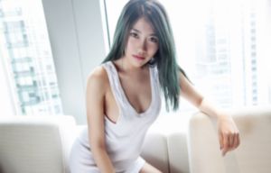 国产女女sm的视频在线_720电影完整版
