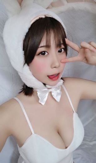 欧美老人607080做爰视频_云播放粤语日本成人在线