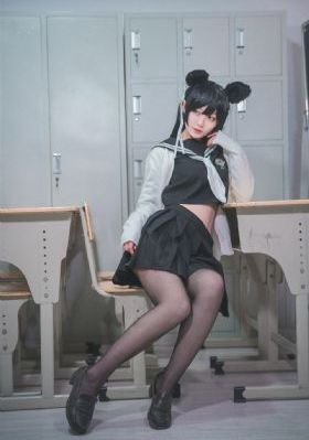 女m跪着被主人羞辱调教_午夜伦不卡高清在线观看