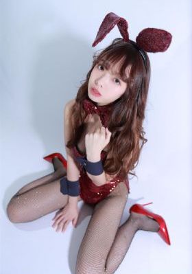 被淋湿的寡妇bd中文字幕_蓝光在线观看完整版