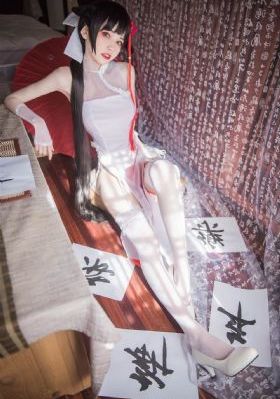 老师穿黑色旗袍用白丝夹到爽_电影无删减版